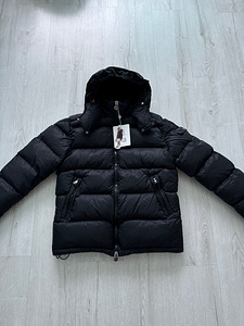 Uued Moncler Maya joped (2 foto / 2)