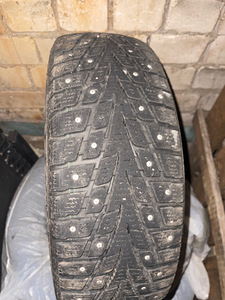 Talverehvid 195 / 65R15 (2 foto / 3)