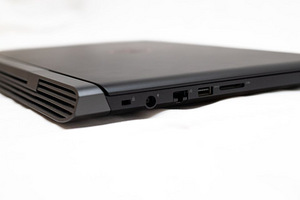 Sülearvuti DELL Inspiron 15 7000 Gaming (9 foto / 10)
