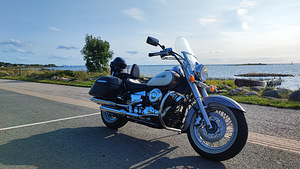 Yamaha xvs 650 Drag Star (8 foto / 9)