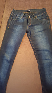 Джинсы Armani (2 фото из 3)