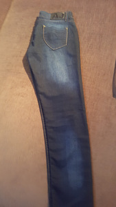 Джинсы Armani (3 фото из 3)