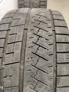 255/40 r19 шины. (2 фото из 6)