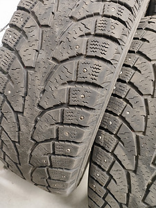 Шины Hankook 225/65 r17 (2 фото из 4)