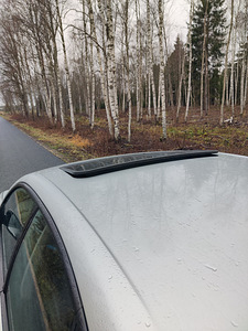 Subaru Legacy 2.0 manu (9 foto / 11)