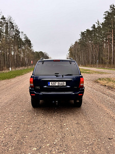 Jeep grand Cherokee (5 foto / 14)