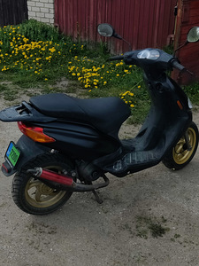 Müüa roller DERBI ATLANTIS 50cc 2010a. (3 foto / 4)