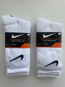 2 пары носков Nike, по 3 штуки в каждой