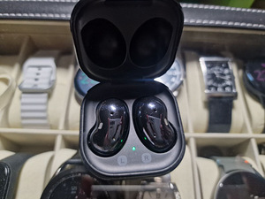 Samsung Galaxy buds live (2 foto / 2)