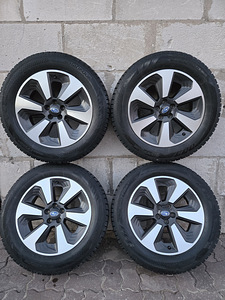 Subaru 17 veljed rehvidega (1 foto / 10)