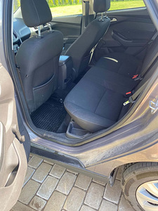 Ford Focus diisel Automaat 2015 (8 foto / 13)