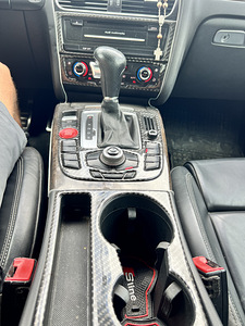 Audi a4 s-line 3.0 208kw 2010 (9 foto / 15)