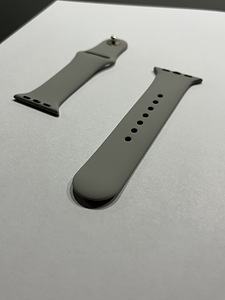 Ремешки для Apple Watch (4 фото из 4)