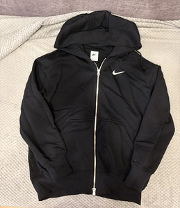 Толстовка Nike (1 фото из 1)