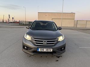 Honda CR-V Exec 2013 (3 foto / 15)