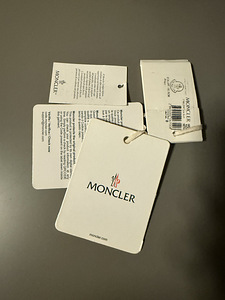 Moncler talvejope, suurus L (6 foto / 6)
