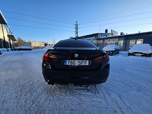 BMW F10 530. 2011 (8 foto / 13)