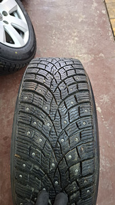 Оригинальные диски Audi 5×112 R16 (10 фото из 10)
