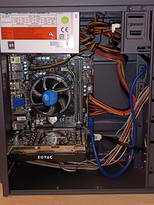 Intel i5-4460 / 8GB RAM / SSD 240GB / Windows 10 Pro (3 foto / 3)
