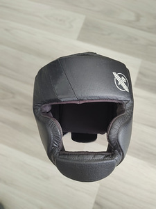 Боксерский шлем Hayabusa T3 (1 фото из 3)