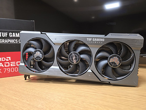 ASUS TUF Gaming Radeon RX 7900 XTX OC 24GB (3 foto / 5)