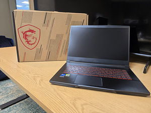 MSI GF63 Thin 15,6" – Intel Core i7 + RTX 3050 (1 foto / 9)