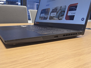 ASUS TUF Gaming A17 – RTX 3070 Ti, Ryzen 7, 144 Hz (3 foto / 5)