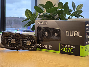 ASUS Dual GeForce RTX 4070 OC – 12 GB GDDR6X (1 foto / 4)