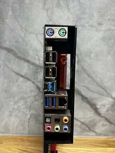 ASROCK 970A-G/3.1 DDR3 AMD AM3 EMAPLAAT (3 foto / 3)
