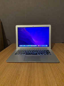 2015 MacBook Air (1 foto / 7)