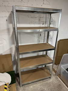 Metallriiulite komplekt (75×30×150 ja 90×40×180) (3 foto / 7)