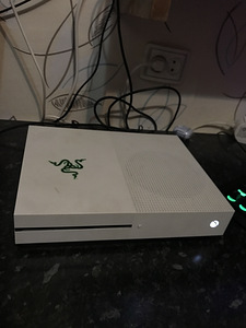 X box one s 500+ gb