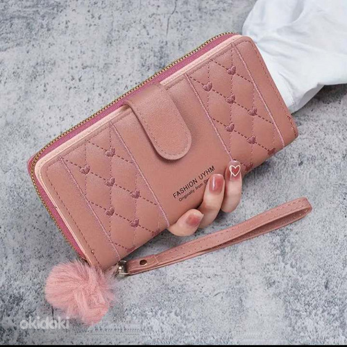 Женский кошелек