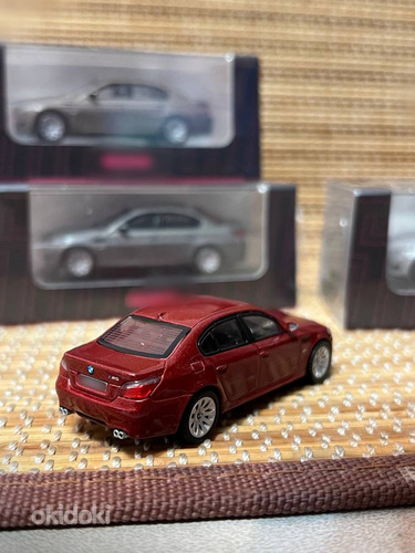 BMW 5 Series E60 M5 Մետաղական կոլեկցիոն մեքենայի մոդել 1/64 (6 / 10)