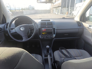Volkswagen Polo (5 foto / 5)
