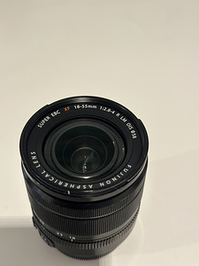 Объектив Fujinon XF 18-55mm f/2.8-4 R LM OIS (3 фото из 4)