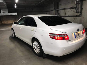 Toyota Camry gibrid 2008 a. (7 foto / 9)