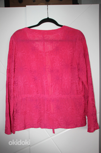 Розовая блузка р. М (фото #3)