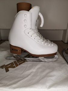 Risport rf3 +Coronation Ace (1 foto / 3)
