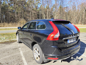 Volvo XC60 2014 (5 foto / 6)