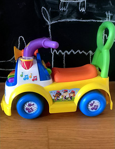 Fisher Price pealeistutav auto muusika ja helidega (2 foto / 4)
