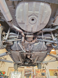 BMW e46 2.8 142kw manuaal kupee (8 foto / 9)