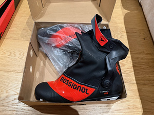 Rossignol murdmaasuusad / uisusuusad (8 foto / 10)