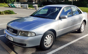 Audi А4 99 1.6 74кВт бензин (1 фото из 4)