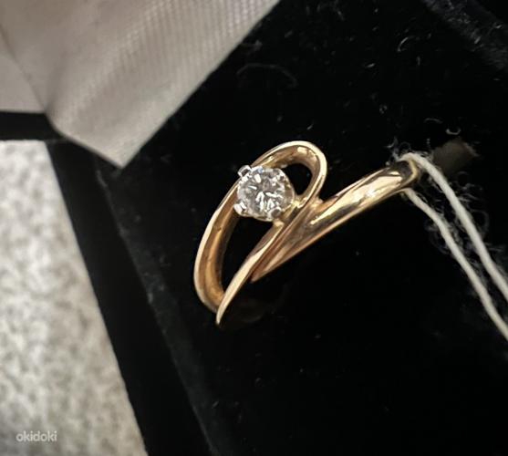 Новое золотое кольцо с бриллиантом 585 ø16.5 (фото #2)