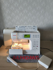Швейная машина Janome (1 фото из 3)