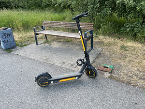 Ninebot G30 Max (2 foto / 9)