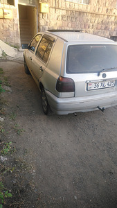 GOLF 3 (4 фото из 4)