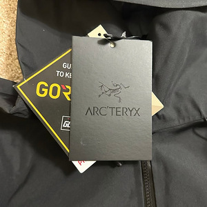 Arcteryx куртка (3 фото из 3)