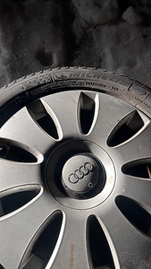 Audi шины+диски 205/55 R16 оригинал 4 шт (3 фото из 3)